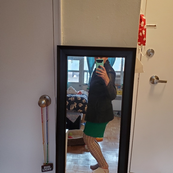 Beautiful leather jacket - Picture 3 of 9